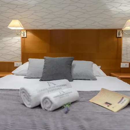 Adriatic Apartment *